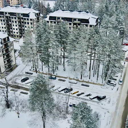 Отель S Lux Apartman Titova Vila *