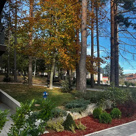 S Lux Apartman Titova Vila زلاتيبور
